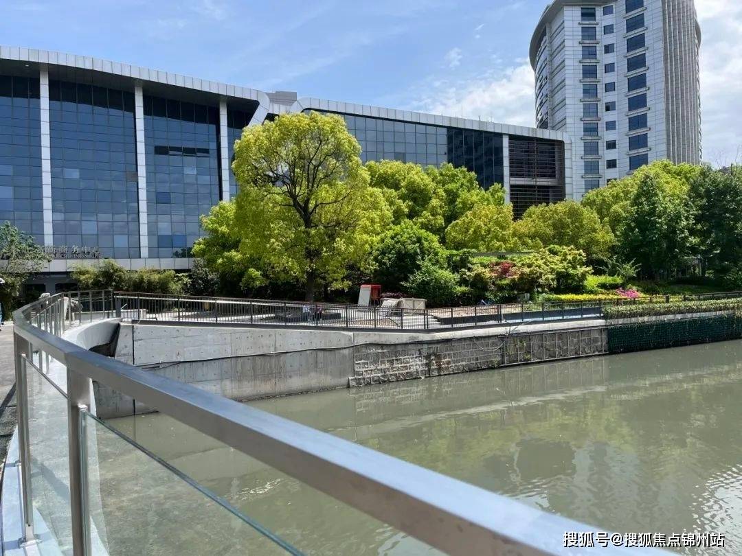 上海【市北区块链生态谷】租赁部（首页网站）-租金价格-招商电话-办公楼出租-欢迎入驻办公
