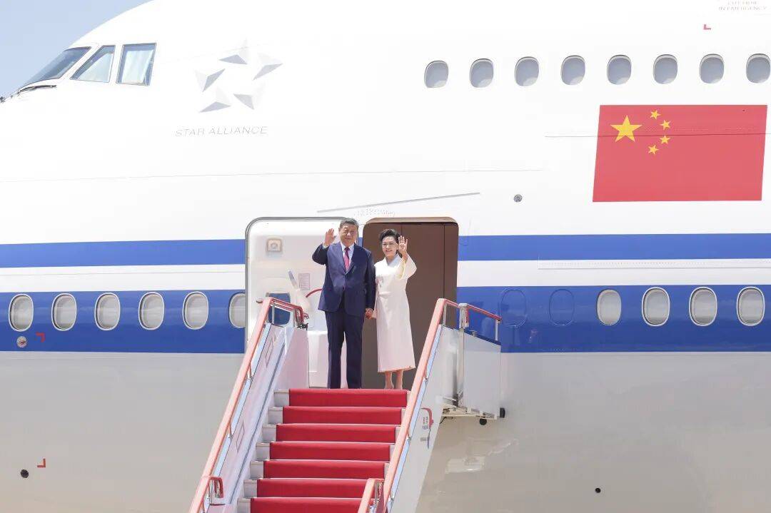 朝方举行盛大欢迎仪式，高清大图来了！